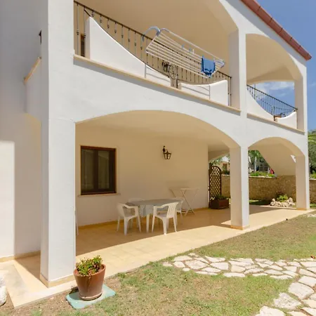 L'uliveto Apartment