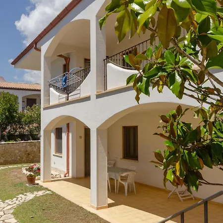 Apartment L'uliveto Mattinata